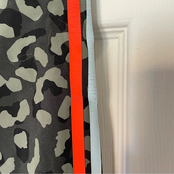 ✖️Unavailable✖️ SDA x WFX leggings - Picture 3 of 5